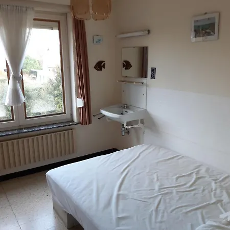Lehouck R-330 Villa